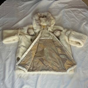 Elegant Cream Faux Fur Women's Puffer Coat